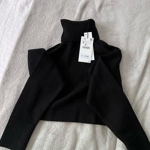 nwt Zara cropped turtleneck sweater